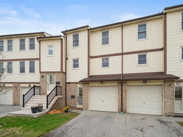 7340 Copenhagen Rd #20, Mississauga, ON L5N 2S5