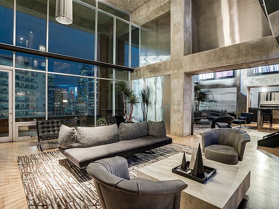 3rd image of 2011 Cedar Springs Rd APT 606