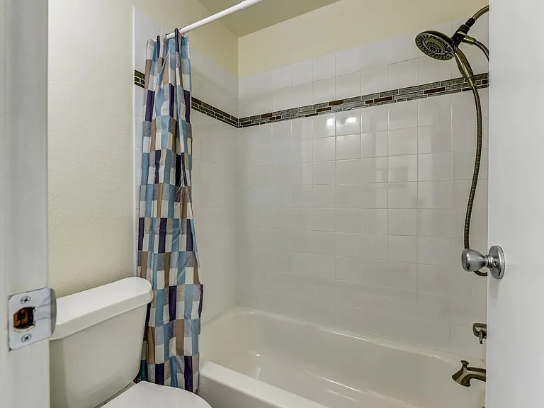 3161 Madison Ave #Q423 — Photo 8