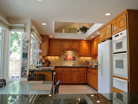 2nd image of 1823 Goldenrod Ln