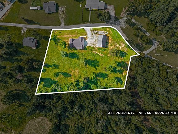 2nd image of 153 High Point Rd