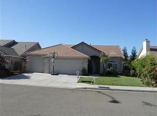 2912 E Solar Ave, Fresno, CA 93720
