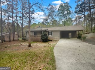 471 Victoria Rd, Woodstock, GA 30189