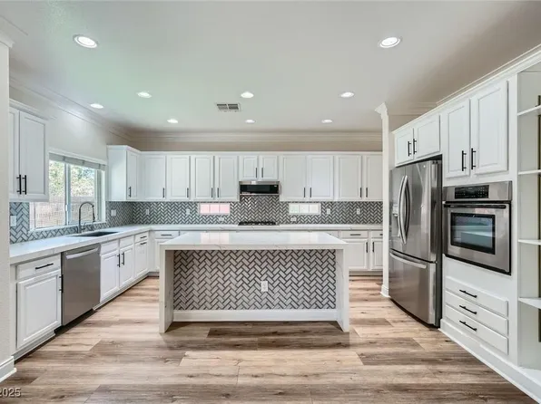 776 Tillis Pl, Las Vegas, NV 89138