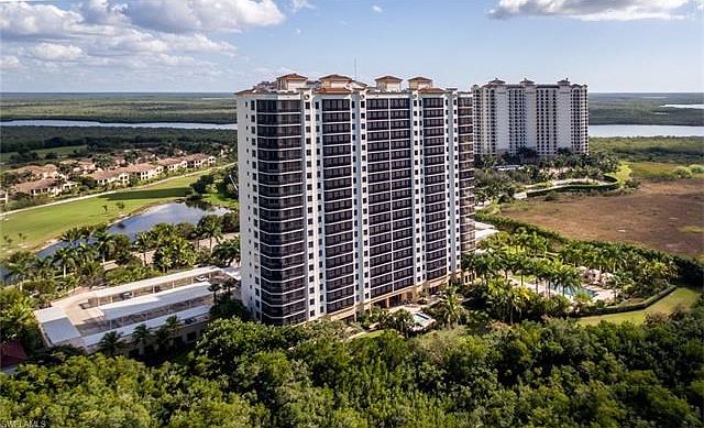 Serano at Hammock Bay Golf & Country Club