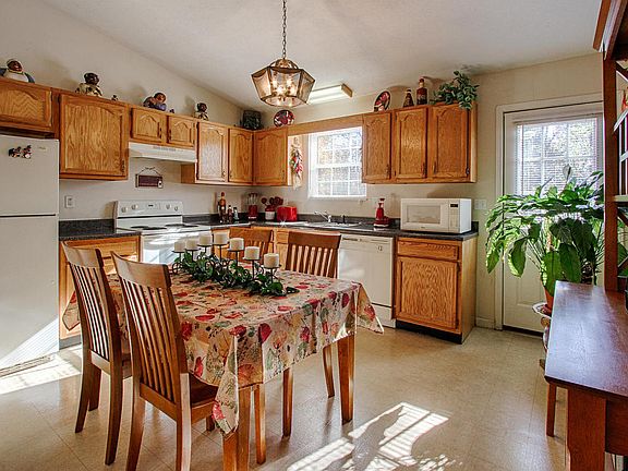 4th image of 5106 Montwood Dr
