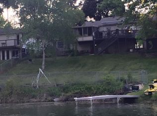 3013 Barkman Dr, Waterford, MI 48329