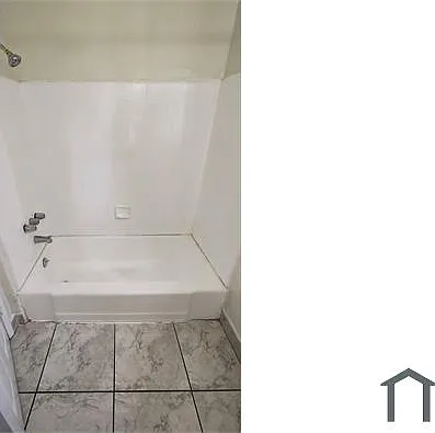 3839 Stevely Ave — Photo 5
