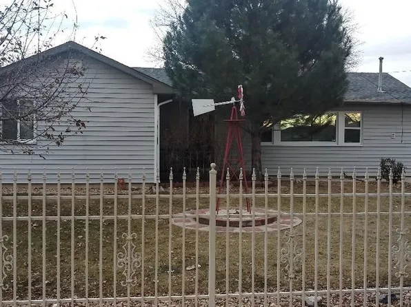 146 N 23rd Avenue Ct, Greeley, CO 80631