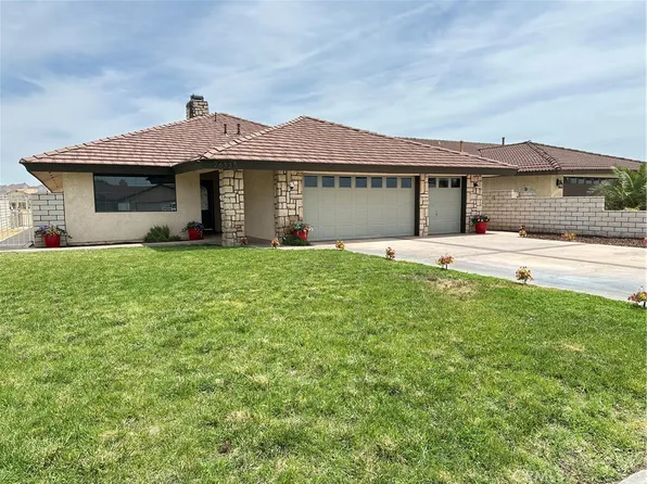 26335 Catamaran Ln, Helendale, CA 92342
