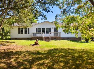 25 Orchard Hills Rd, Louisburg, NC 27549