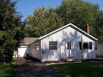 1st image of 233 Traymore Blvd