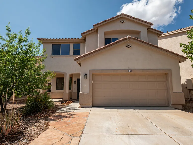 27 W Camino Rancho Quito — Photo 1