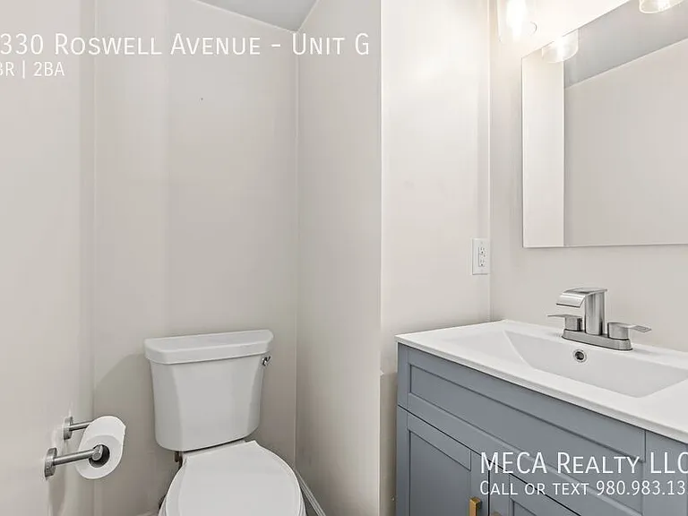 2330 Roswell Ave #G — Photo 17