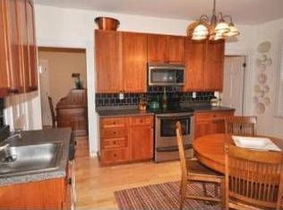 128 Chestnut St, Brookline, MA 02445