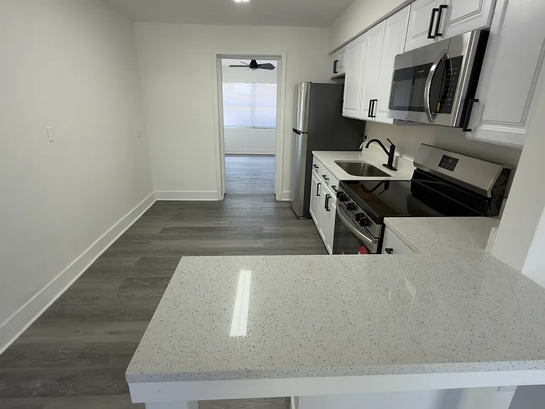 3847 Maxine St — Photo 7