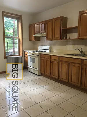 Rented by Big Square Realty LLC | media 57