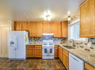 10333 S Temple View Dr, South Jordan, UT 84095