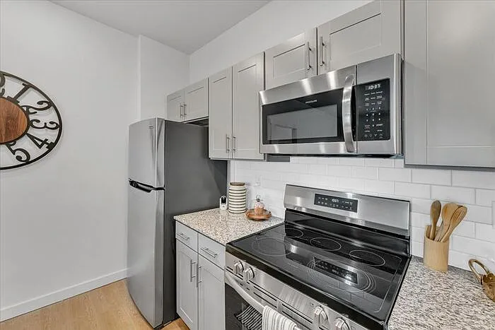 711 E Huntsville Rd #535 — Photo 8