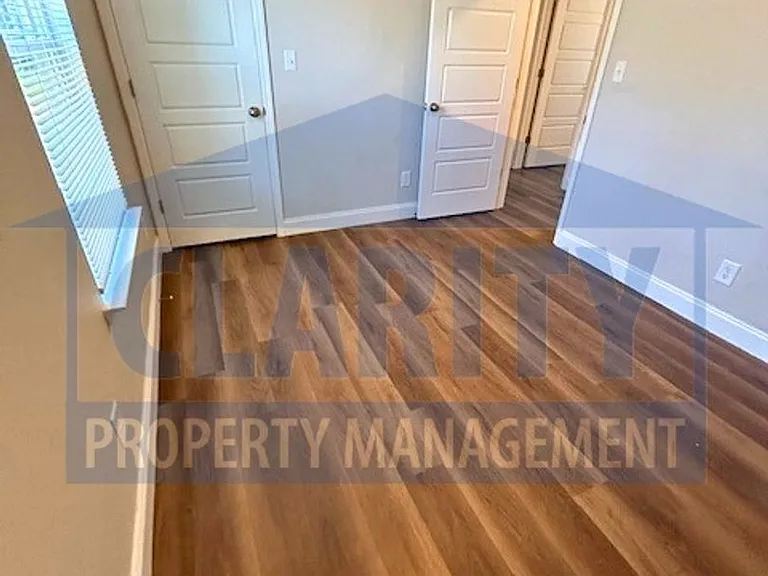 615 Linda Dr SE — Photo 15