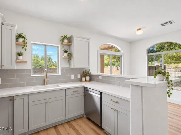 339 N 169TH Avenue, Goodyear, AZ 85338
