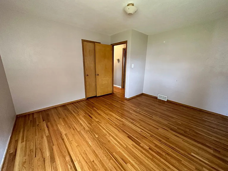 108 Seminole Ave — Photo 6