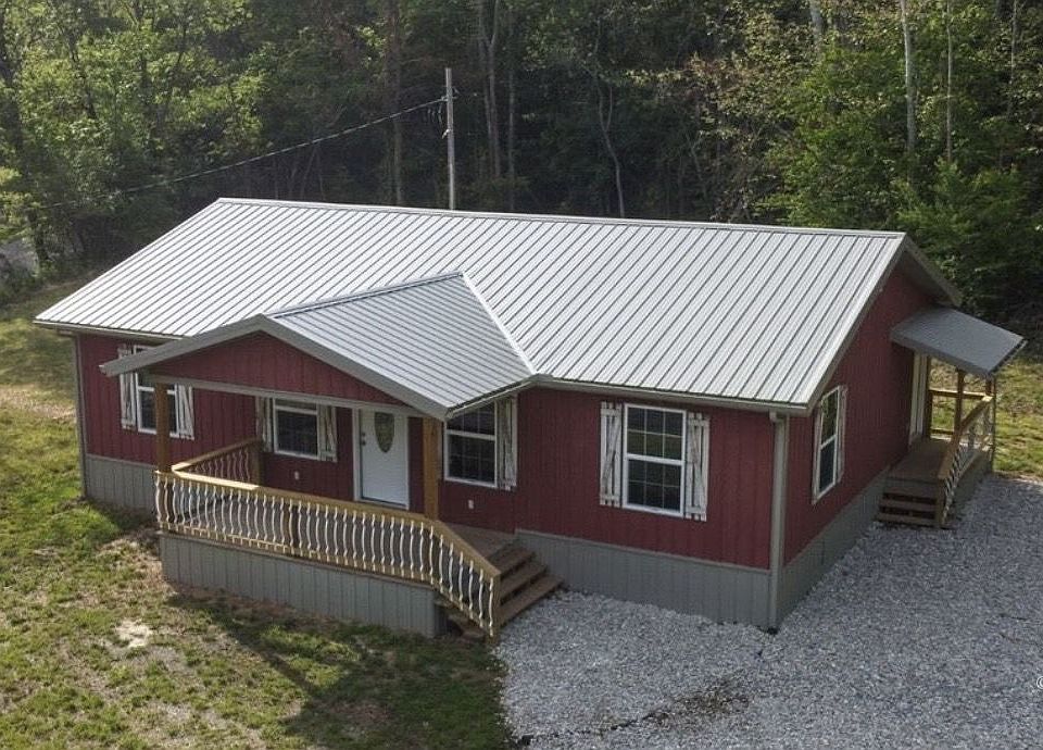 1st image of 897 Lewis Rd