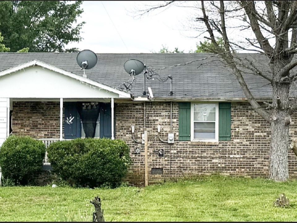 2nd image of 6601 Old Nashville Hwy
