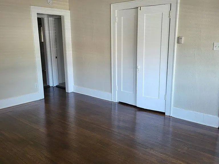 325 Cherry Ave — Photo 8