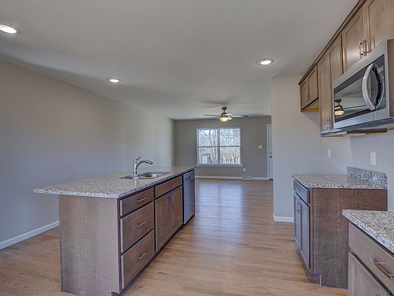 3rd image of 6610 Rogers Ln