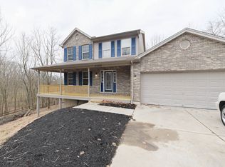 22809 Redwood Dr, Lawrenceburg, IN 47025