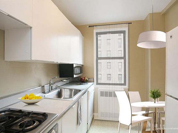 4th image of 241 E 76th St APT 6D