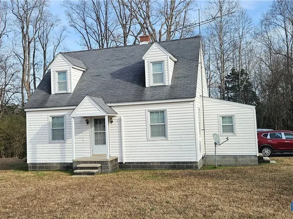 1889 Richmond Hwy, Tappahannock, VA 22560