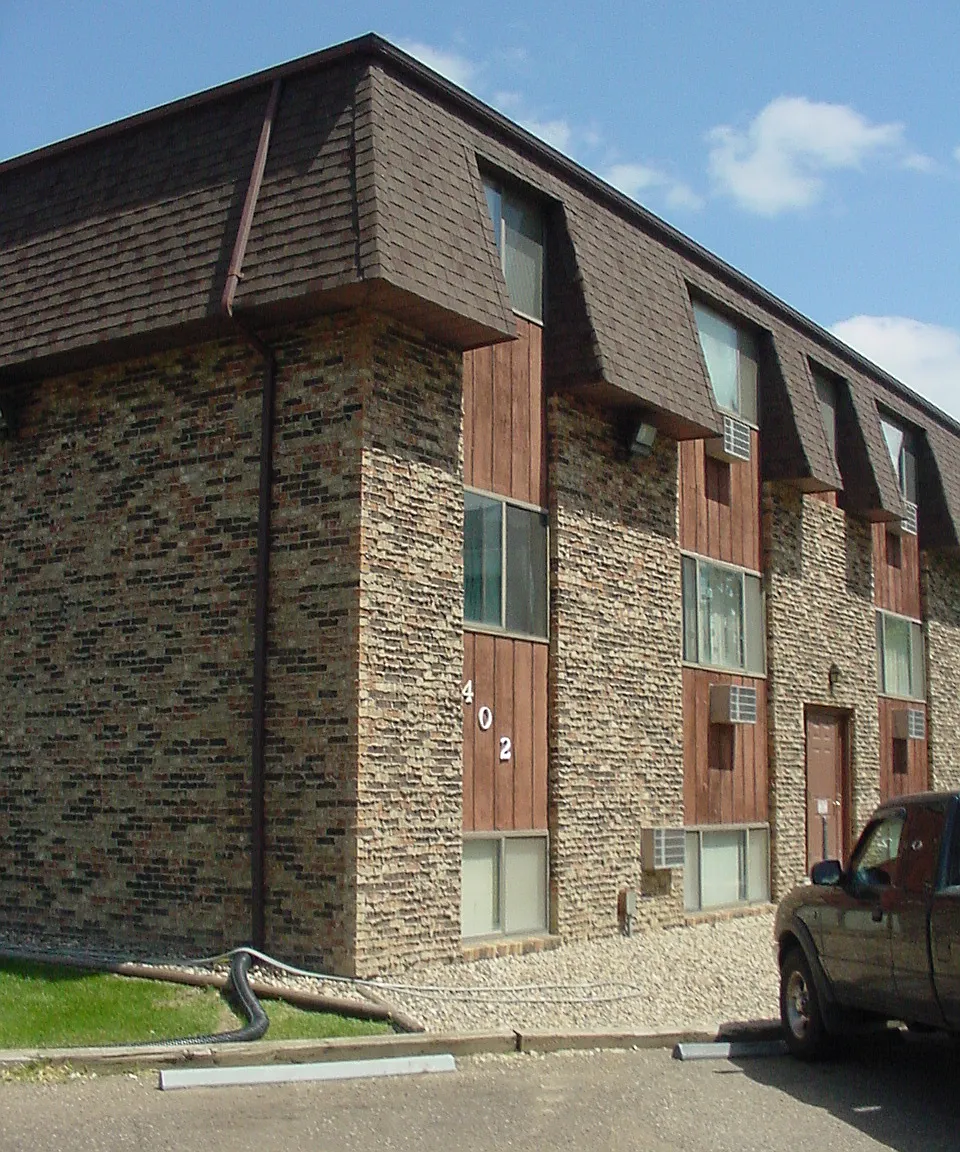 402 W Arbor Ave — Photo 1
