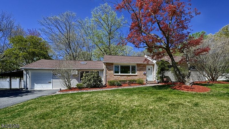 1st image of 227 Emily Dr