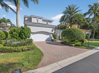 186 Viera Dr, Palm Beach Gardens, FL 33418