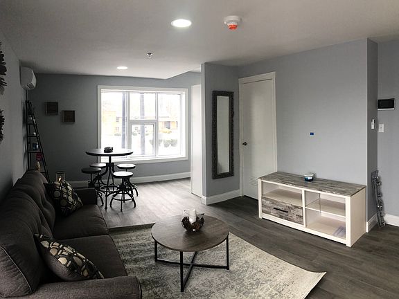 Corner suite living room