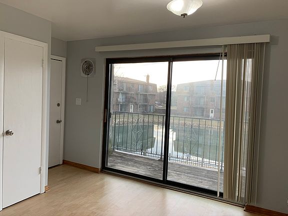 3rd image of 1432 Carol Ct APT 2A