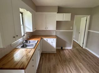 5445 Crepe Myrtle Ct, Jackson, MS 39206
