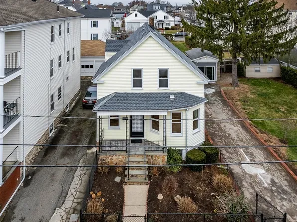 71 Eugenia St, New Bedford, MA 02745