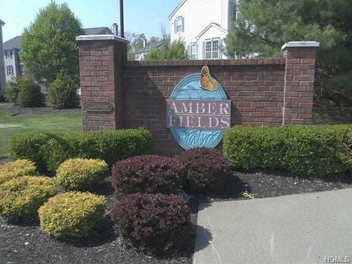 1st image of 3 Willow Dr