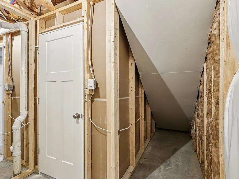 Basement Utility Room 2 - Additional storage