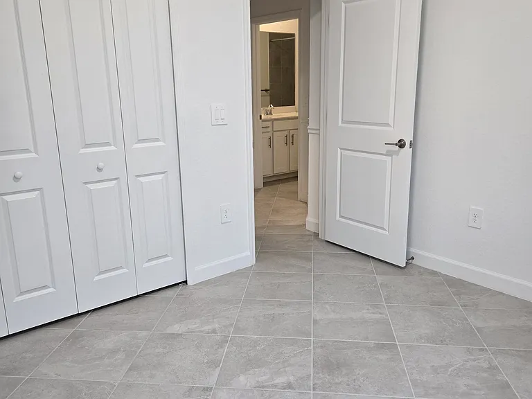 8077 Shore Lake Dr — Photo 20