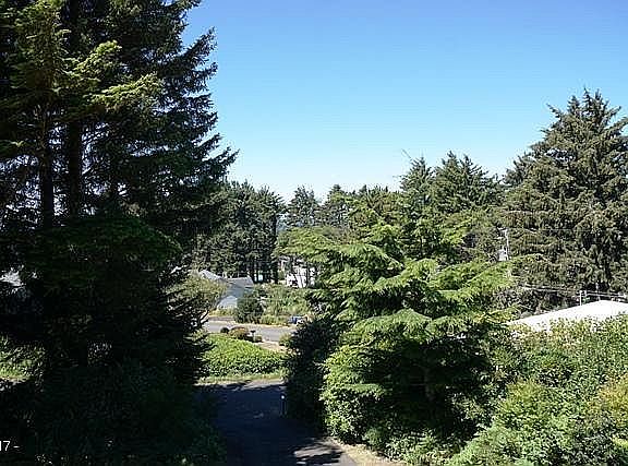 2nd image of 3590 NE Reef Dr
