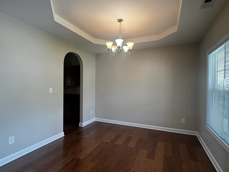 105 Long Pond Dr — Photo 2