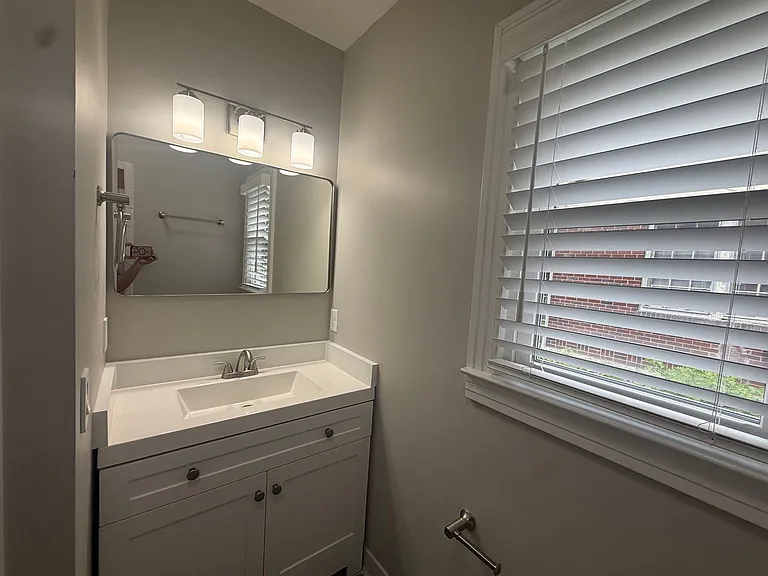 2815 Acklen Ave — Photo 26