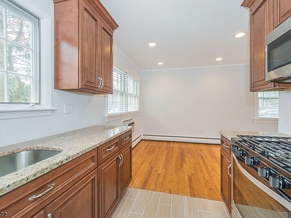 3rd image of 39 Harrison Ave #C0027-27