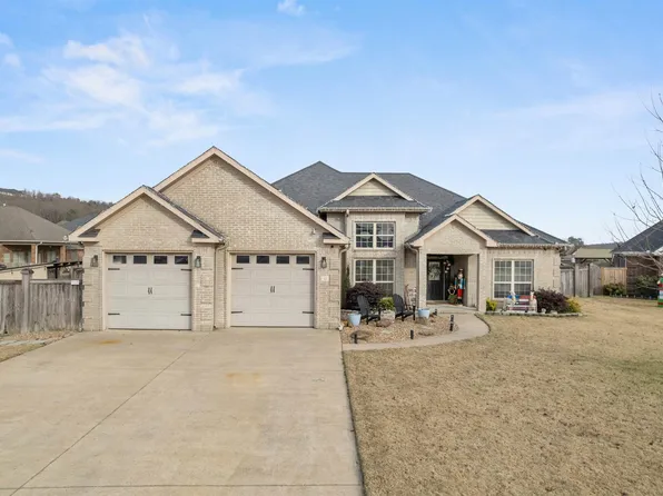 12 Auston Ct, Cabot, AR 72023
