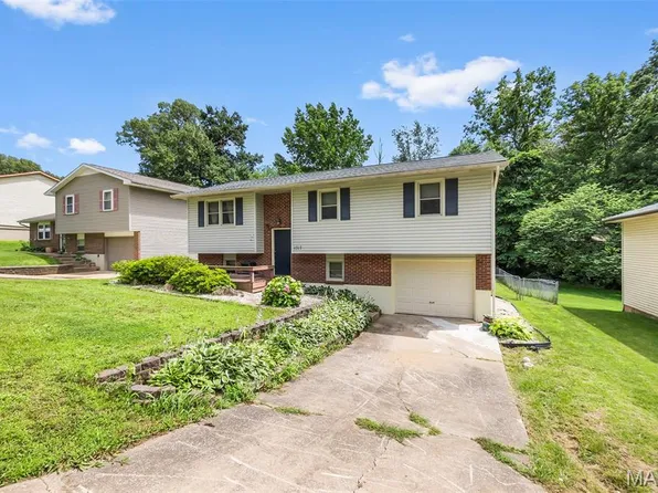 1317 Brandom St, Jackson, MO 63755