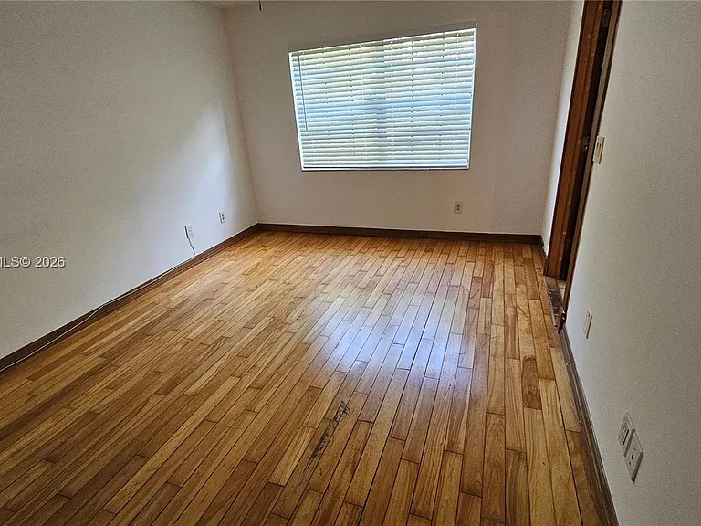 426 NE 210th Circle Ter #2-101 — Photo 6